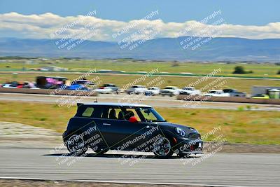media/Apr-06-2024-Extreme Speed (Sat) [[3431b70655]]/Blue-Beginner/Session 3 (Turns 2 and 3)/